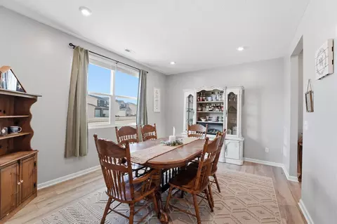 Dining - 1202 Lake Forest Dr, Hebron, OH 43025 photo 1 of 3