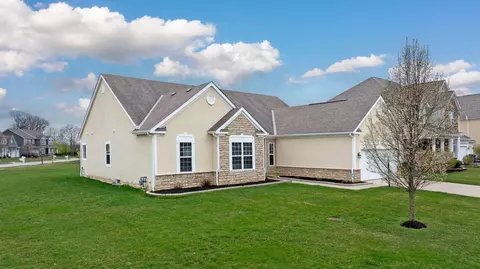 4790 Sanctuary Dr, Westerville, OH 43082