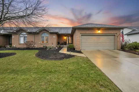 4801 Cypress Grove Ct, Groveport, OH 43125