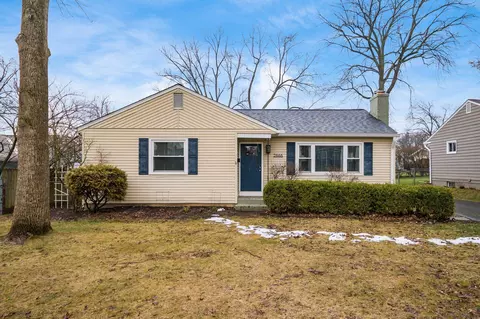 2666 Woodstock Rd, Columbus, OH 43221