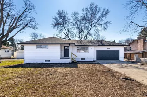 19 E Oak St, Canal Winchester, OH 43110
