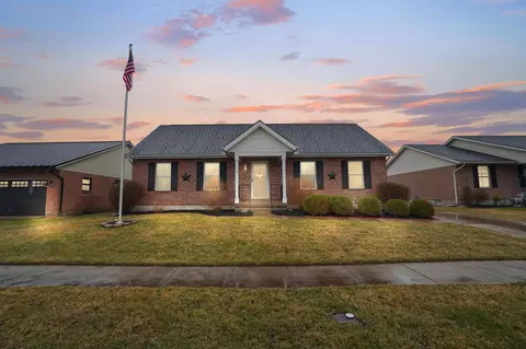 3942 Harris Ln, Springfield, OH 45503