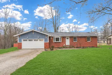 237 Riva Ridge Rd SW, Pataskala, OH 43062