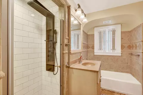 Bath - 121 N David Ave, Jackson, OH 45640 photo 1 of 4
