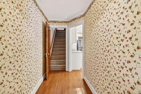 Entry Way - 121 N David Ave, Jackson, OH 45640 photo 2 of 6