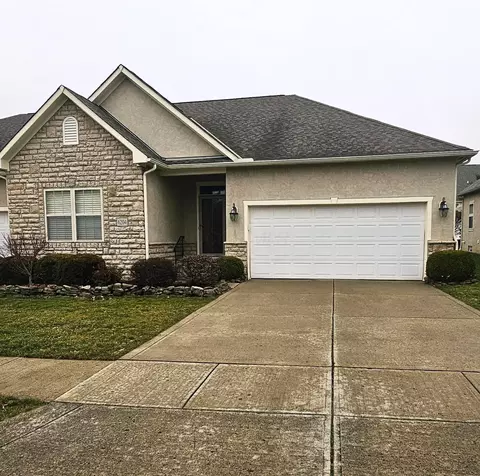 6204 Marias Point Ln, Columbus, OH 43213