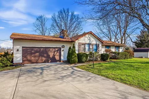 8191 Maxtown Rd, Westerville, OH 43082