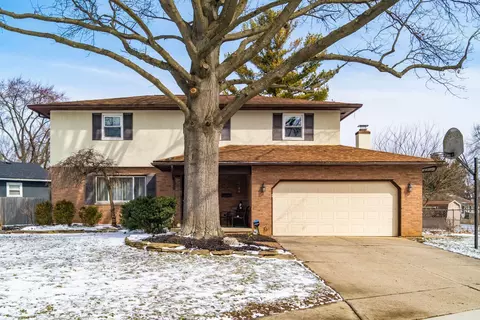 6166 Harrington Ct, Columbus, OH 43229