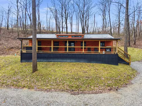 35702 Malone Rd, Wilkesville, OH 45695