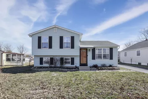 2528 Dwiton Ct, Grove City, OH 43123