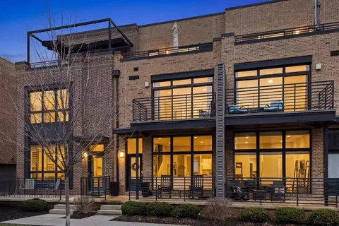 306 Neruda Ave, Columbus, OH 43215