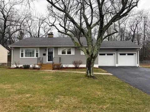 1376 Frederick St, Lancaster, OH 43130