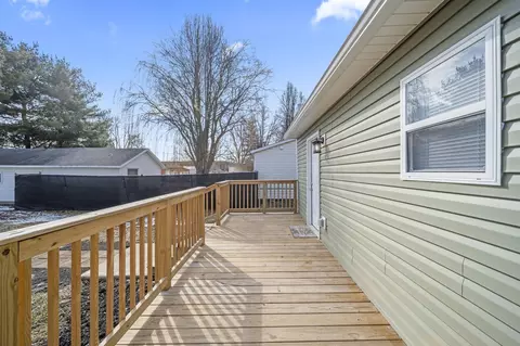 Exterior - 414 Thompson St, Marion, OH 43302 photo 10 of 23