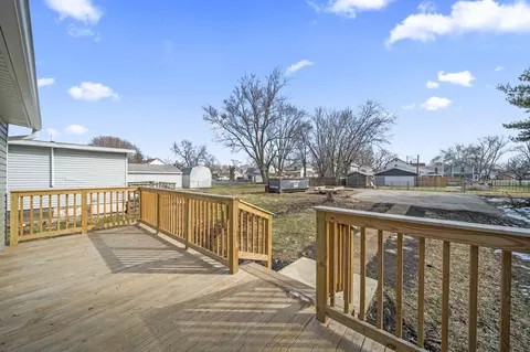 Exterior - 414 Thompson St, Marion, OH 43302 photo 7 of 23