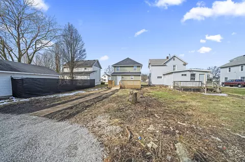 Exterior - 414 Thompson St, Marion, OH 43302 photo 20 of 23
