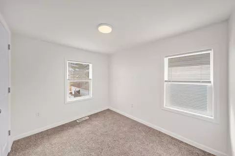 Bedroom - 414 Thompson St, Marion, OH 43302 photo 5 of 14