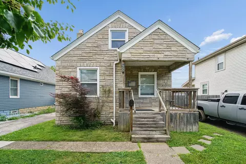 686 Racine Ave, Columbus, OH 43204