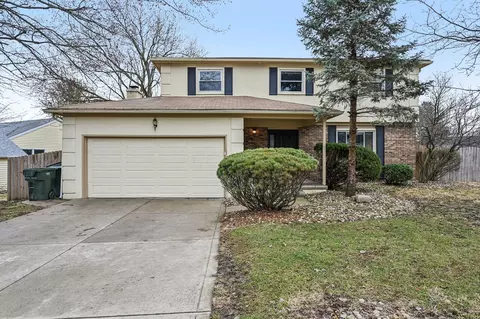 2899 Granada Hills Dr, Columbus, OH 43231