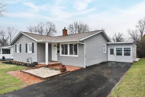 Exterior - 268 E Stafford Ave, Worthington, OH 43085 photo 2 of 6