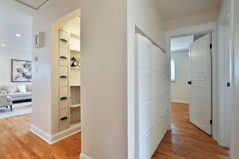 Entry Way - 268 E Stafford Ave, Worthington, OH 43085 photo 4 of 4