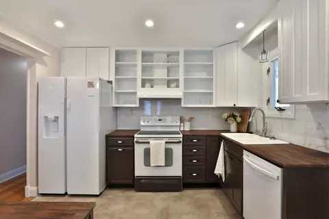 Kitchen - 268 E Stafford Ave, Worthington, OH 43085 photo 1 of 4