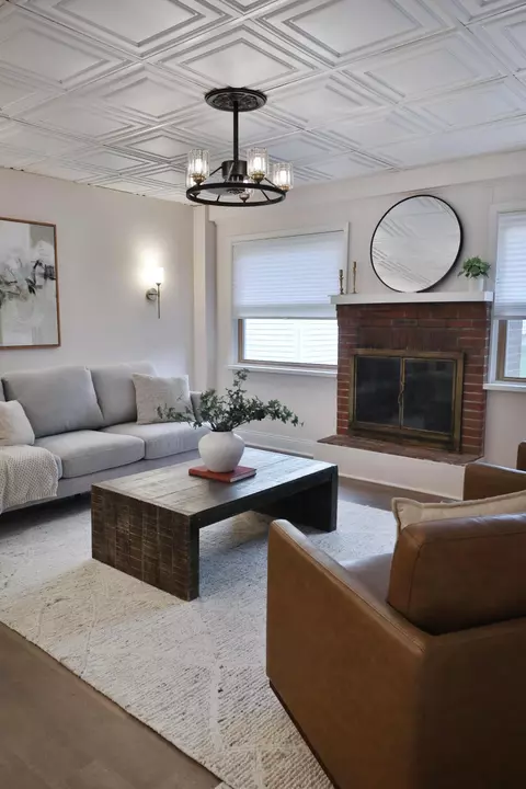 Living - 268 E Stafford Ave, Worthington, OH 43085 photo 6 of 7