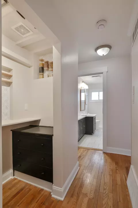 Entry Way - 268 E Stafford Ave, Worthington, OH 43085 photo 3 of 4