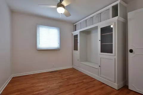 Bedroom - 268 E Stafford Ave, Worthington, OH 43085 photo 1 of 5