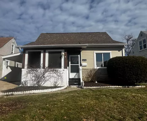 1176 Duxberry Ave, Columbus, OH 43211