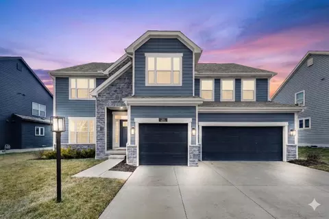 9356 Hildebrand Dr, Plain City, OH 43064