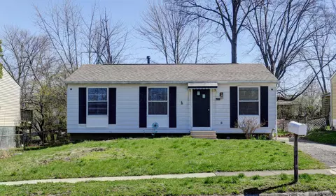 1722 Hollow Run Dr, Columbus, OH 43223