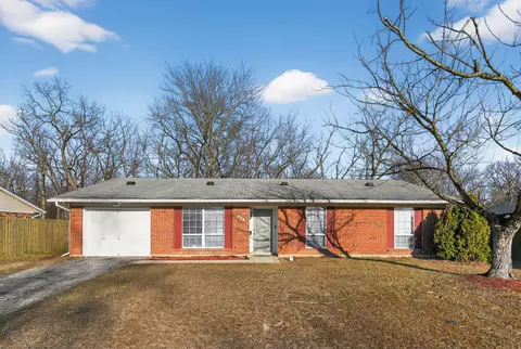 672 Liberty Ln, Westerville, OH 43081
