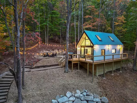 15693 Rockyfork Rd, Rockbridge, OH 43149