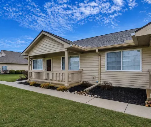 4363 Seahorse Ln, Groveport, OH 43125