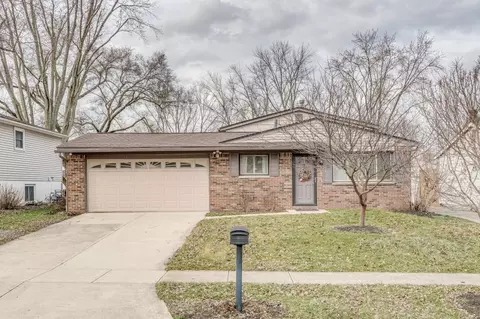 3392 Trail Lane Ct, Columbus, OH 43231