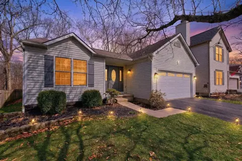 5534 Westerville Crossing Dr, Westerville, OH 43081