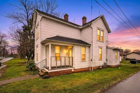 9189 Maple St, Stoutsville, OH 43154