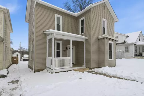 Exterior - 414 E Walnut St, Lancaster, OH 43130 photo 4 of 6
