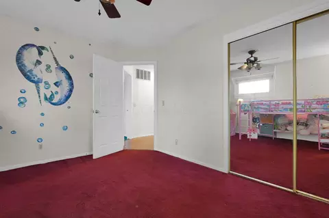 Bedroom - 1448 W Sparrow Rd, Springfield, OH 45502 photo 2 of 10