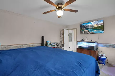 Bedroom - 1448 W Sparrow Rd, Springfield, OH 45502 photo 10 of 10
