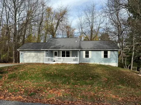629 Mcintosh Dr, Howard, OH 43028