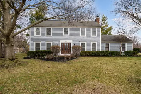 2279 Fernleaf Ln, Columbus, OH 43235