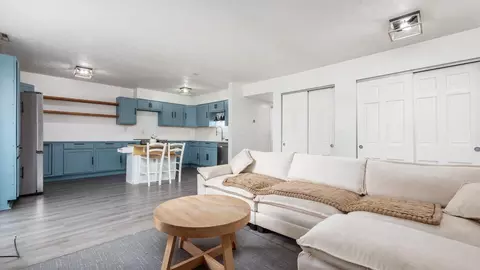 625 Country Club Dr #A8, Newark, OH 43055