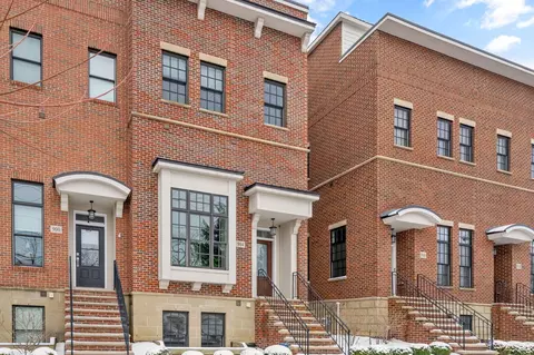 904 S Front St, Columbus, OH 43206
