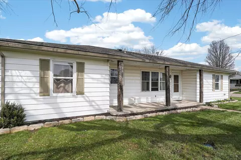 212 Green St, Williamsport, OH 43164