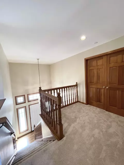 Entry Way - 5202 Reddington Dr, Dublin, OH 43017 photo 5 of 5
