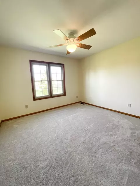 Bedroom - 5202 Reddington Dr, Dublin, OH 43017 photo 5 of 10