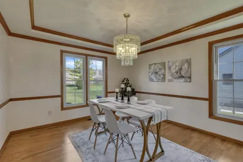 Dining - 5202 Reddington Dr, Dublin, OH 43017 photo 4 of 4