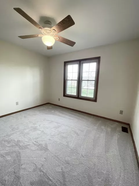 Bedroom - 5202 Reddington Dr, Dublin, OH 43017 photo 7 of 10
