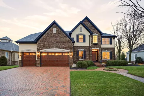4607 Hirth Hill Rd E, Grove City, OH 43123
